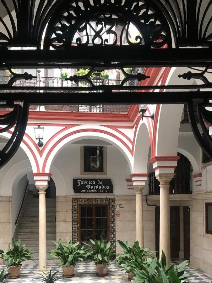 Apartamento A 60 Metros De La Catedral Sevilla Bagian luar foto