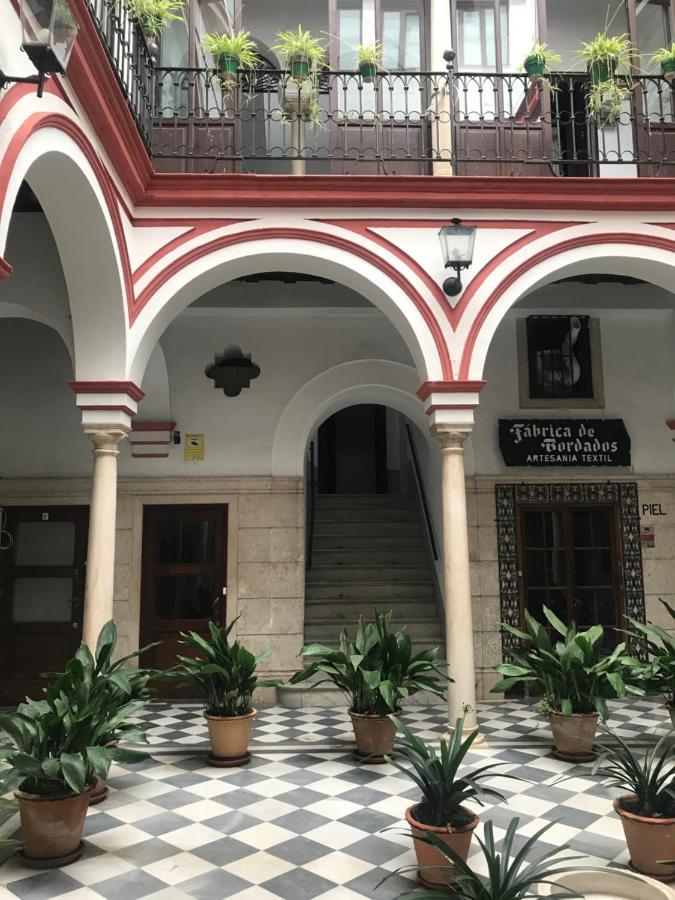 Apartamento A 60 Metros De La Catedral Sevilla Bagian luar foto